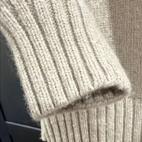 Beige Zip-Up Men's 100% Shetland Wool Sweater